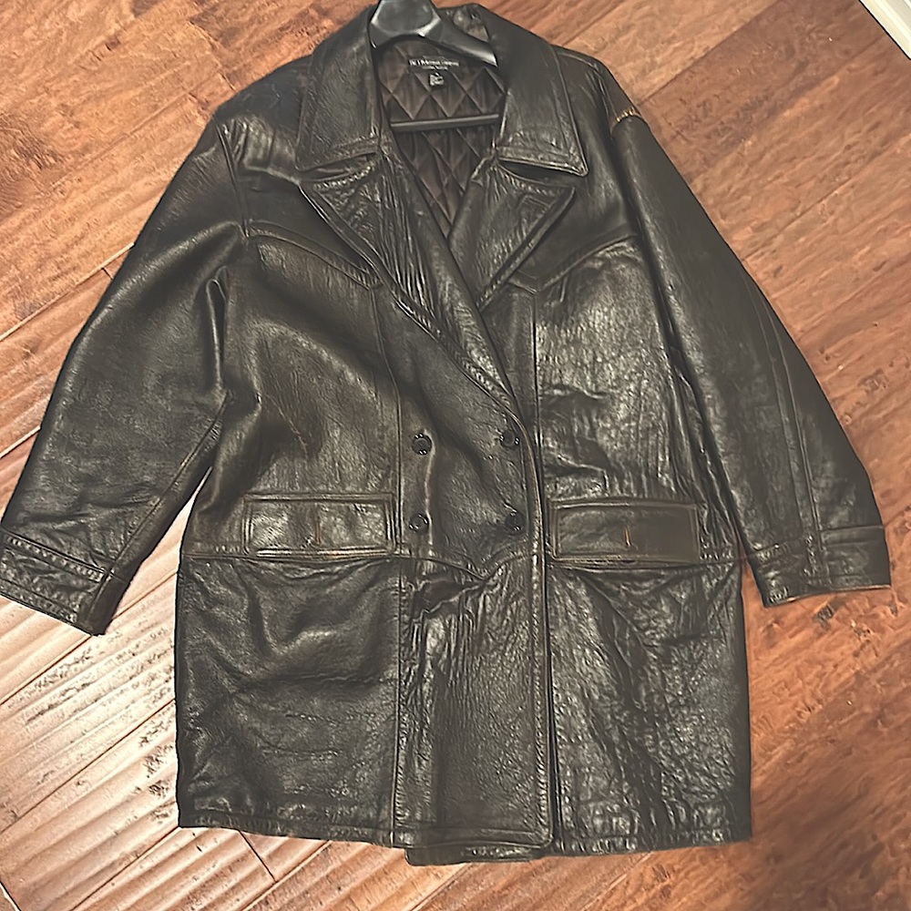 J. Peterman long leather trench coat with belt.size XL. Dark brown
